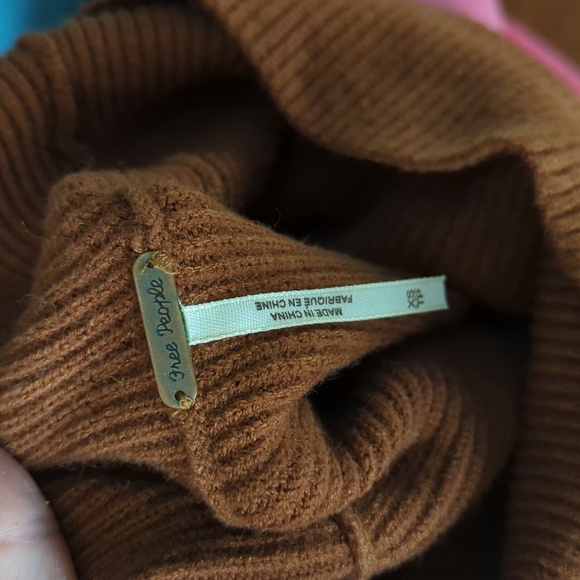 FREE PEOPLE Softly Structured Tunic Sweater Candy Pop Colorblock Pink Brown XS - Picture 6 of 6